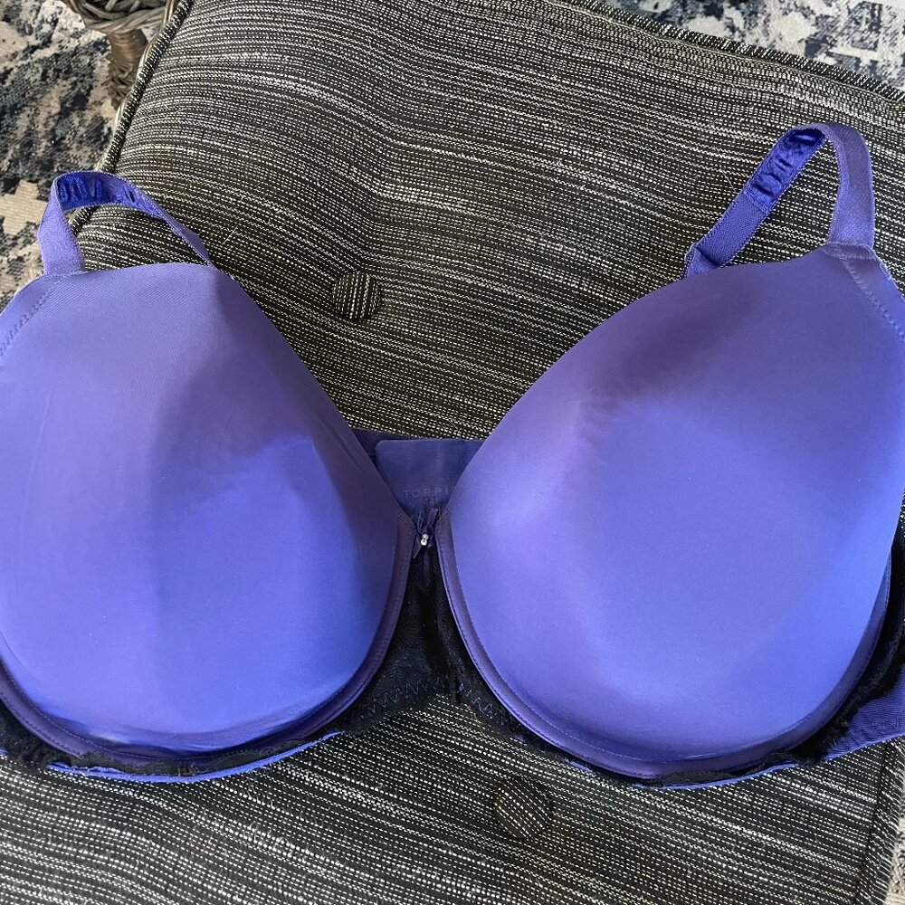 torrid underwire bra * blue / black * 44F